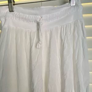 WHITE BEACH JOGGER PANTS